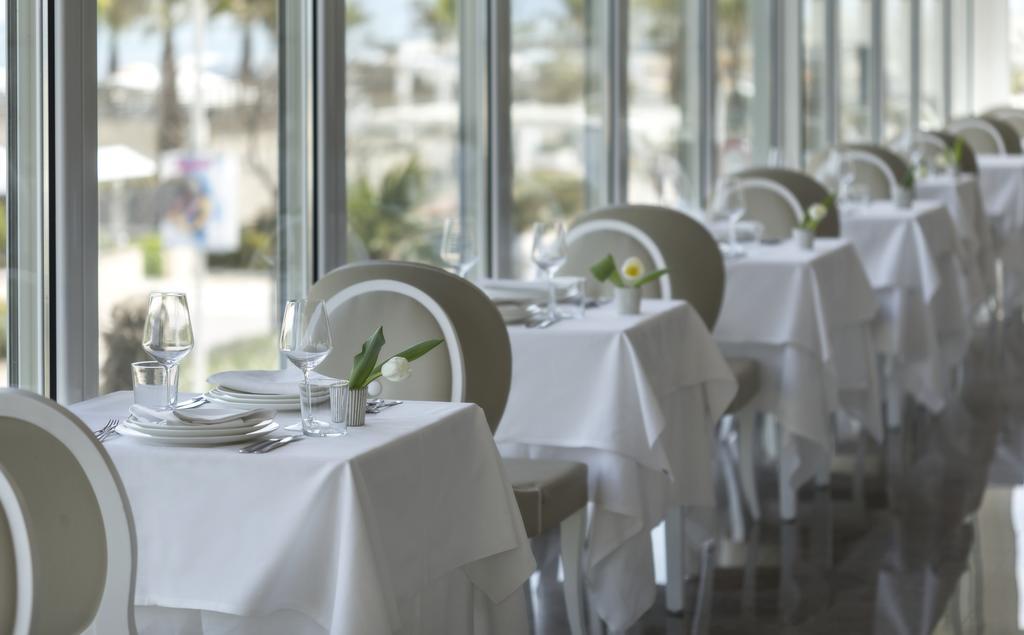 ריצ'יונה Hotel Tiffany'S מראה חיצוני תמונה